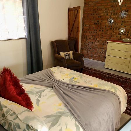 Goedehoop Guesthouse Welkom Ngoại thất bức ảnh